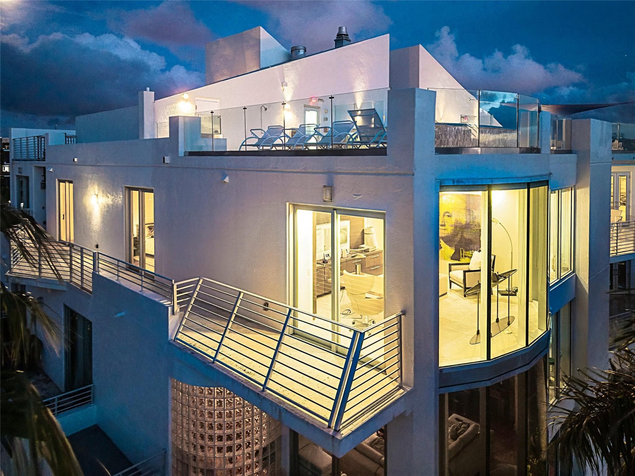 301 Hendricks Isle 10, Fort Lauderdale, FL 33301 — photo 4 of 49