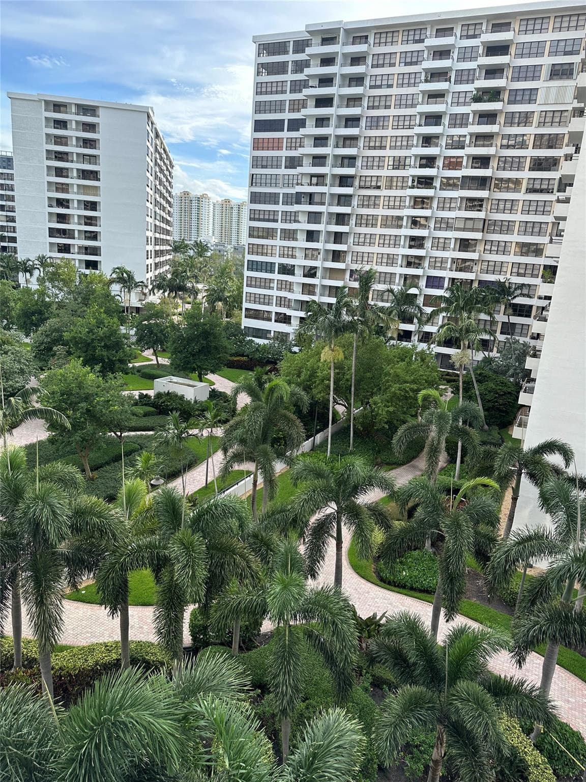 2500 Parkview Drive 814, Hallandale Beach, FL 33009 — photo 41 of 47