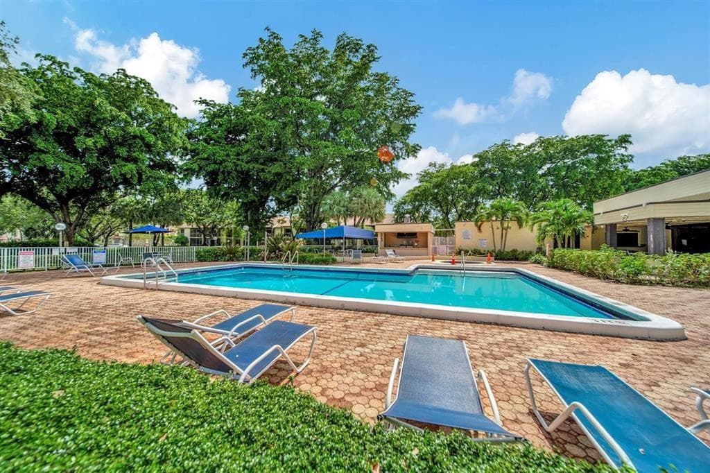 2059 SW 15th Street 217, Deerfield Beach, FL 33442 — photo 12 of 19