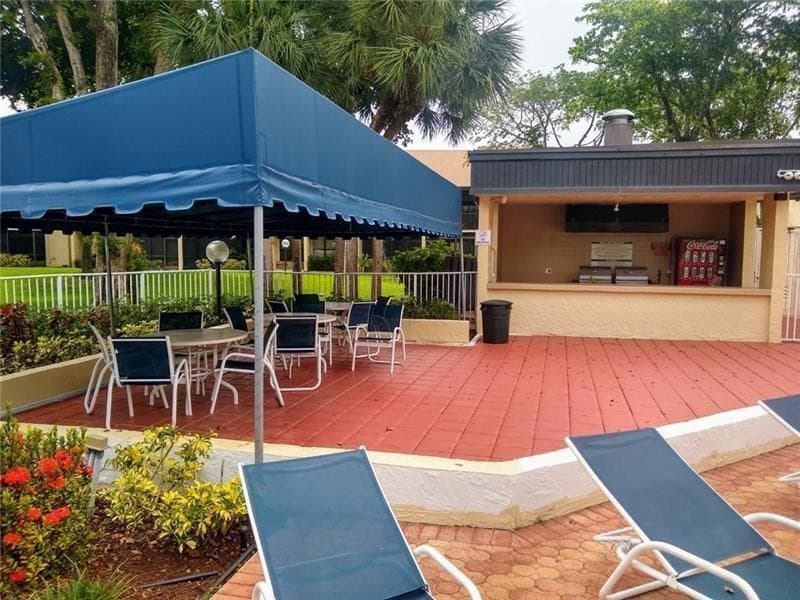 2059 SW 15th Street 217, Deerfield Beach, FL 33442 — photo 15 of 19