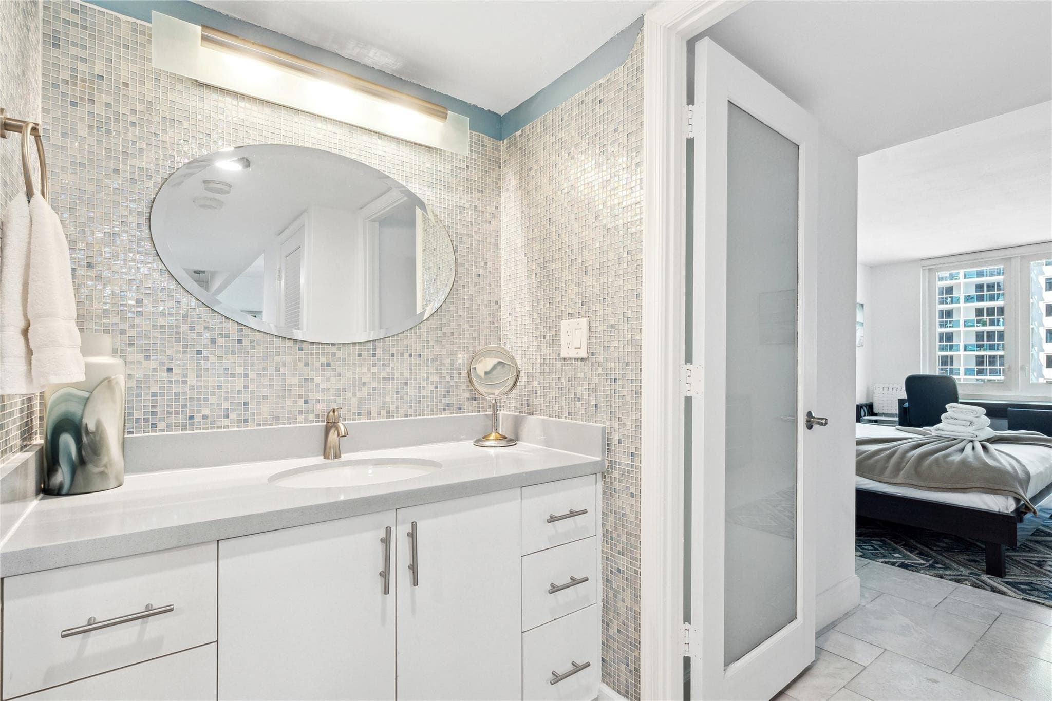 2301 Collins Avenue 1015, Miami Beach, FL 33139 — photo 15 of 20