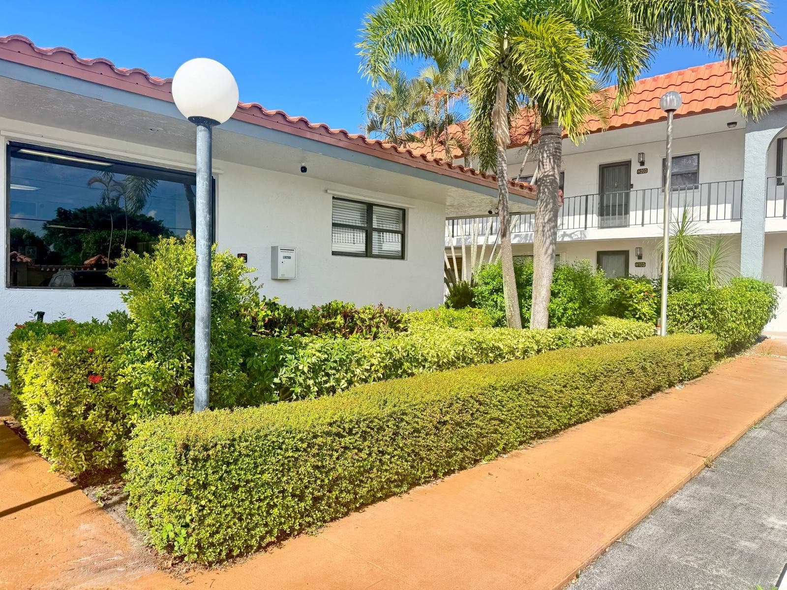 2161 W Woolbright Road m202, Boynton Beach, FL 33426 — photo 23 of 34