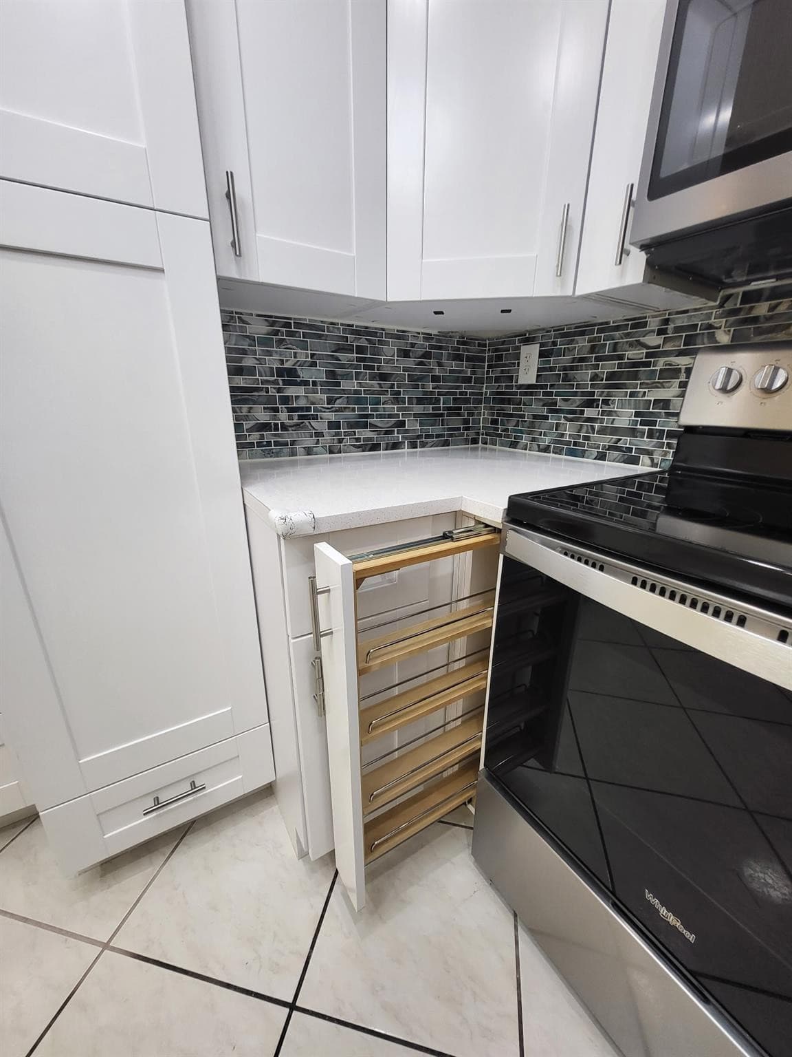 1890 W 56th Street 1113, Hialeah, FL 33012 — photo 7 of 35