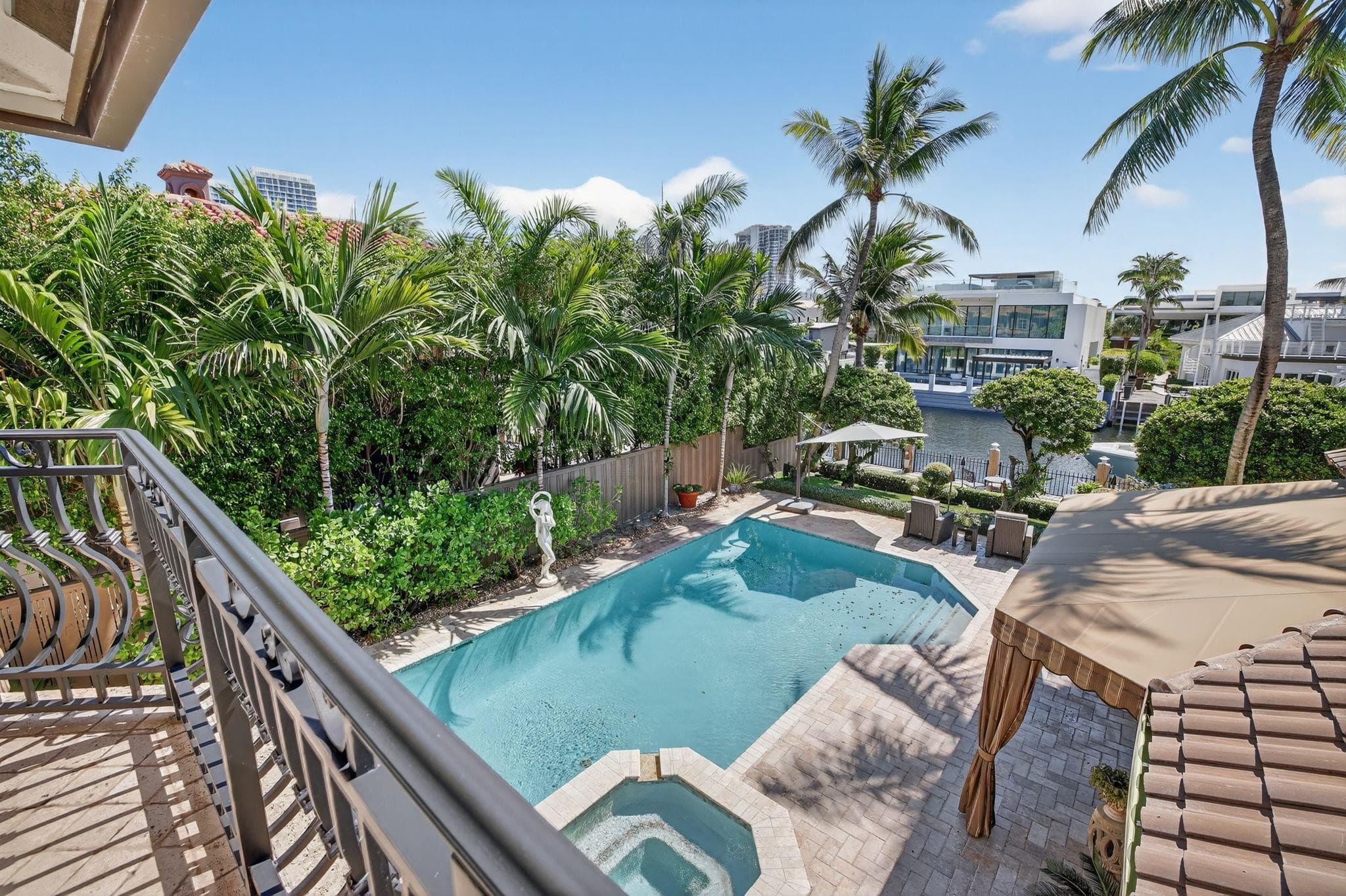 2630 Barcelona Drive, Fort Lauderdale, FL 33301 — photo 34 of 81