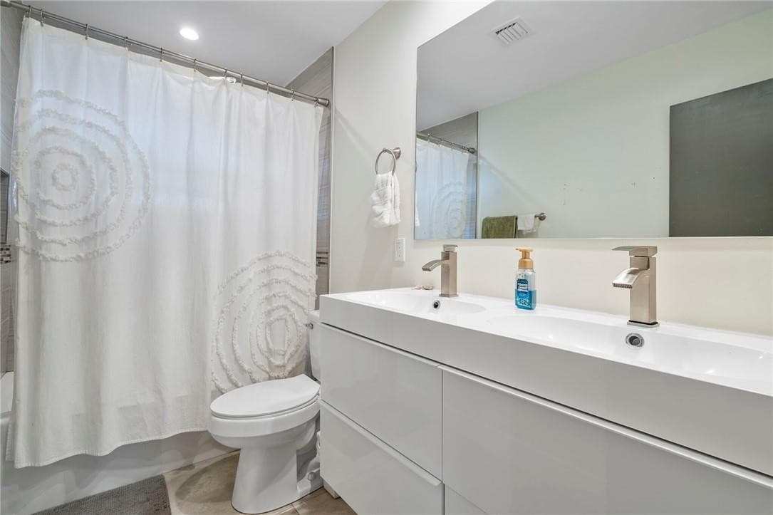 1949 Windward Drive, Lauderdale-By-The-Sea, FL 33062 — photo 12 of 22