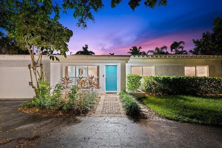 1949 Windward Drive, Lauderdale-By-The-Sea, FL 33062 — photo 19 of 22