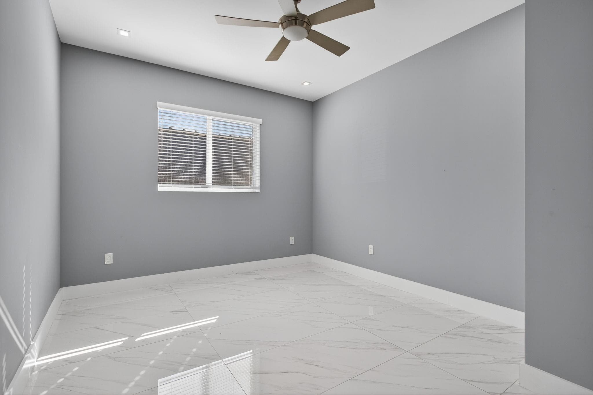 69 S Cortez Drive 69, Margate, FL 33068 — photo 9 of 40
