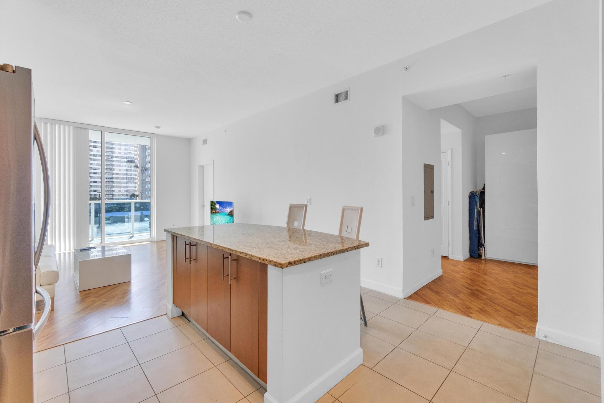 1945 S Ocean Drive 502, Hallandale Beach, FL 33009 — photo 12 of 34