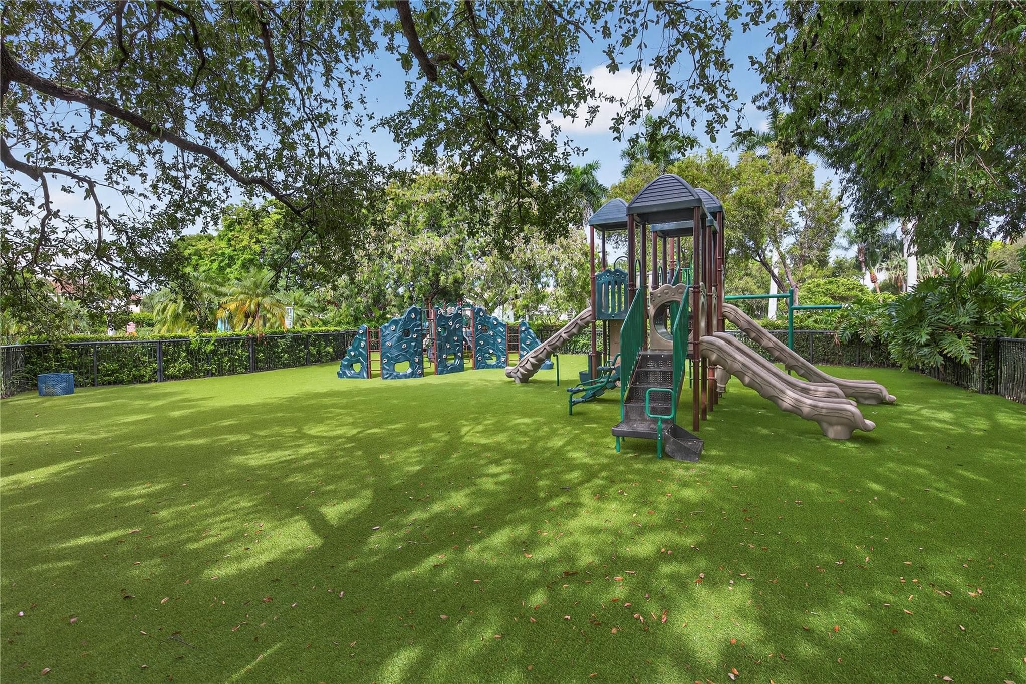 2424 SW 162nd Avenue, Miramar, FL 33027 — photo 36 of 39
