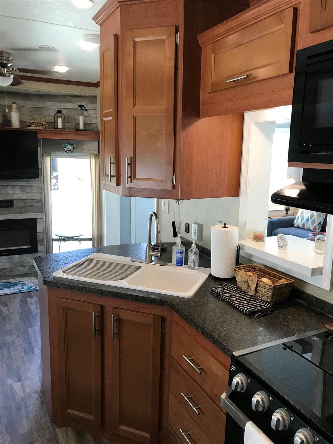52 Turtle Road, Okeechobee, FL 34974 — photo 11 of 16
