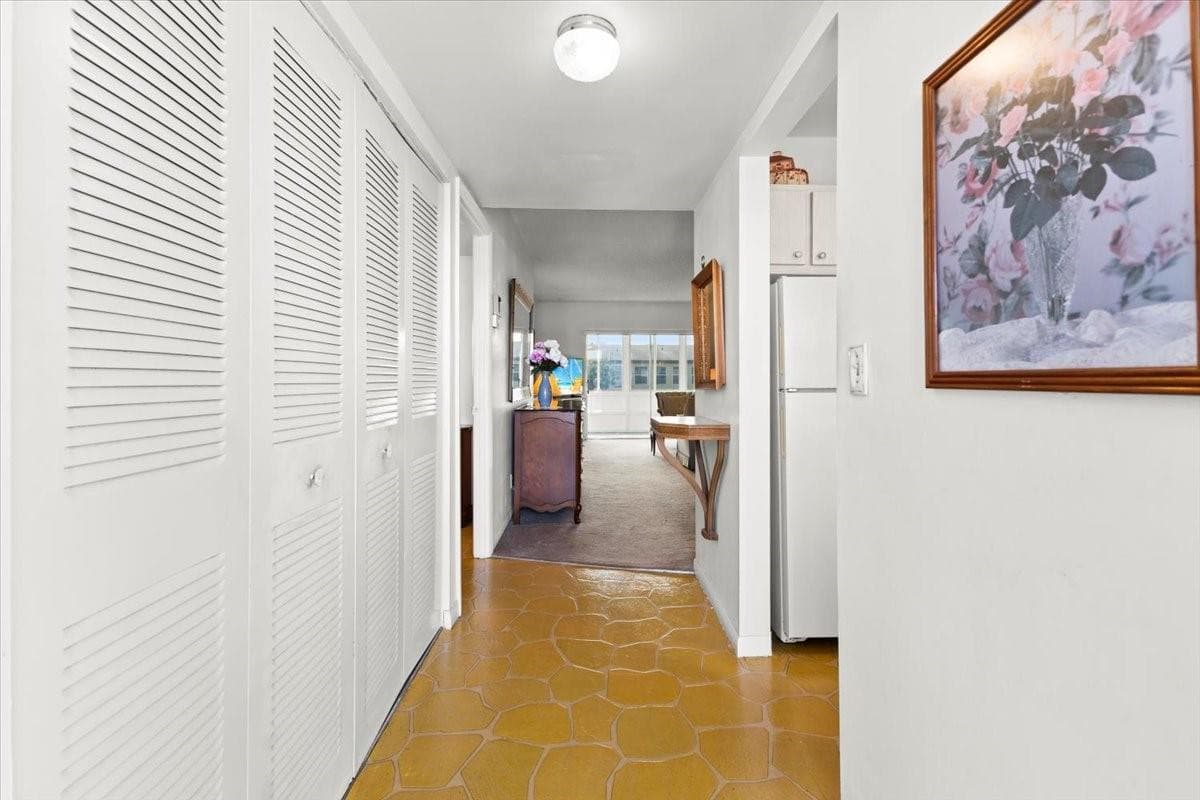 7200 NW 5th Place 203, Margate, FL 33063 — photo 3 of 29