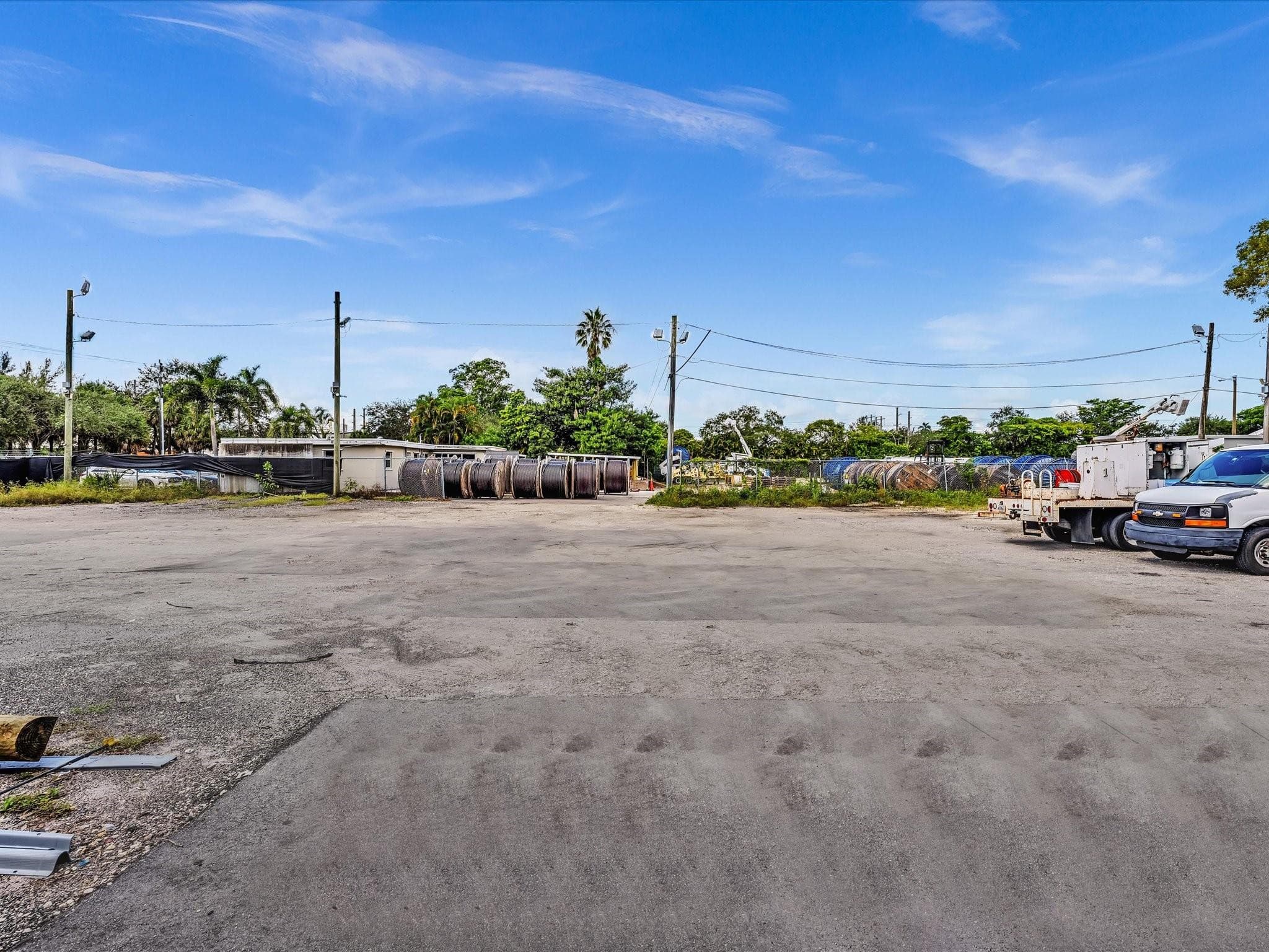 4901 SW 51st Street, Davie, FL 33314 — photo 11 of 48