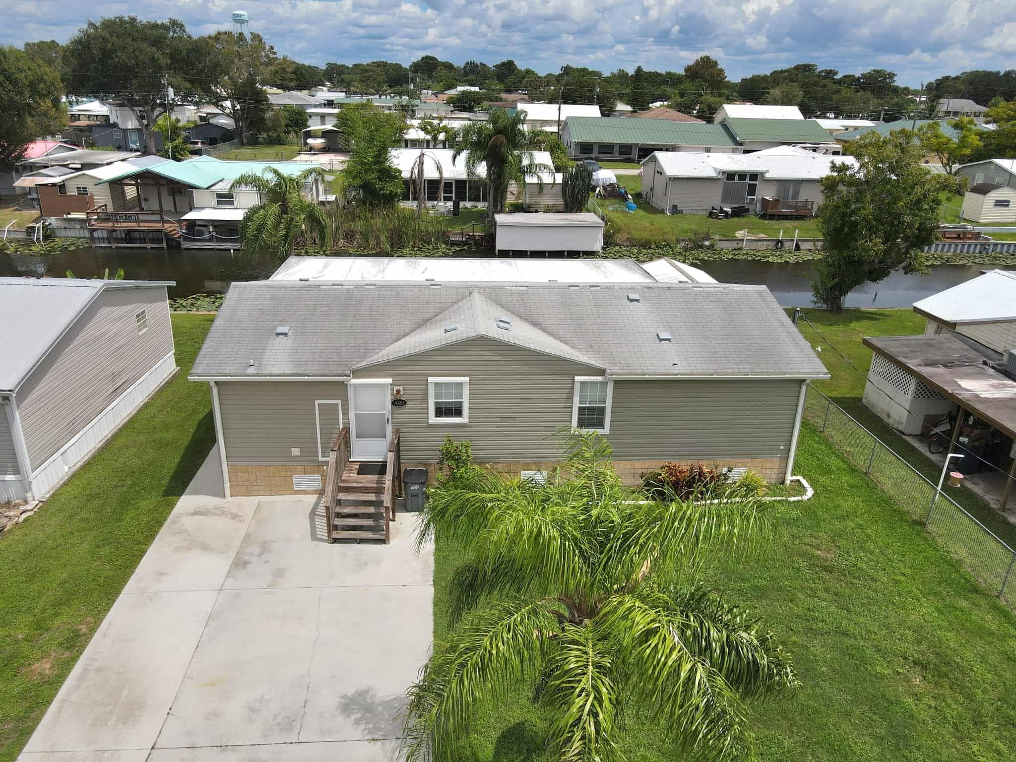 1081 6th Street, Okeechobee, FL 34974 — photo 1 of 19