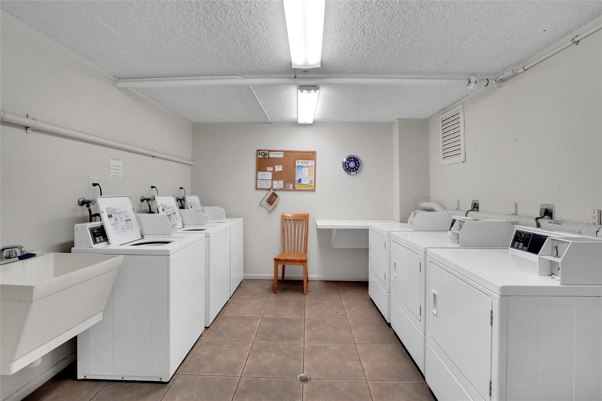301 Croton Avenue 302, Lantana, FL 33462 — photo 26 of 38
