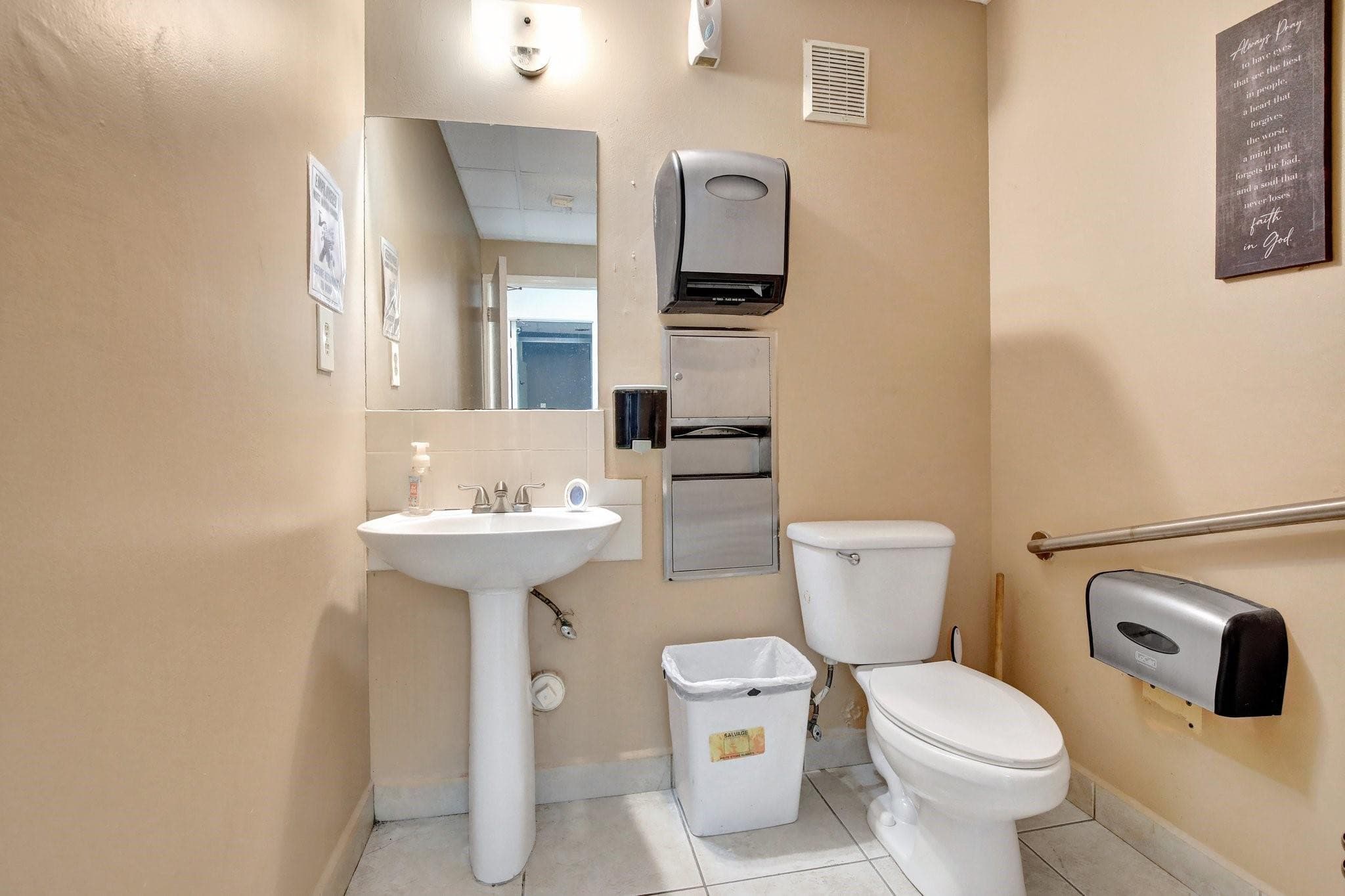 4505 NW 103rd Avenue, Sunrise, FL 33351 — photo 13 of 76