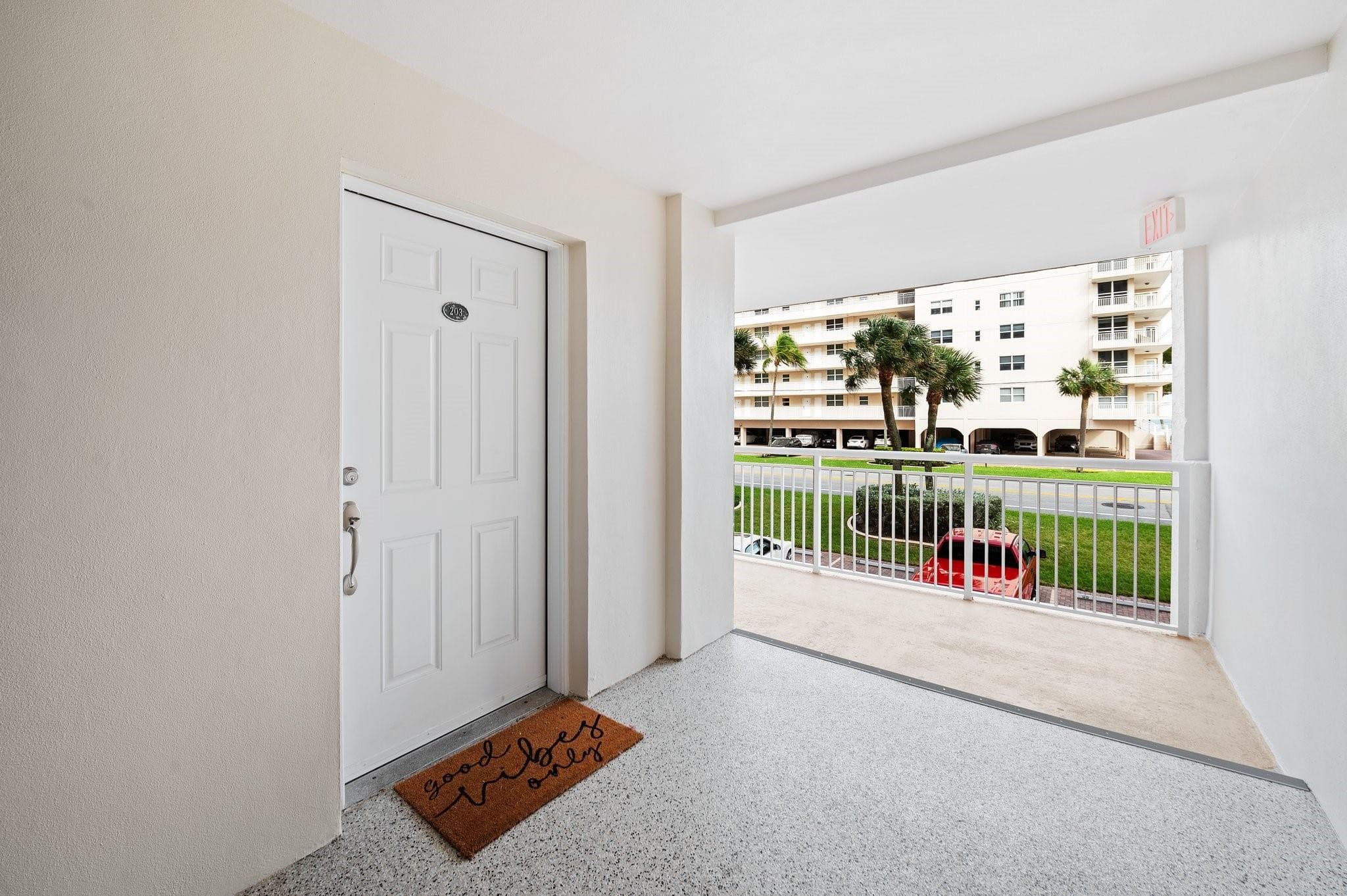 1050 Hillsboro Mile 203w, Hillsboro Beach, FL 33062 — photo 2 of 30