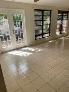 Duplex in Oakland Park — photo 5 of 9