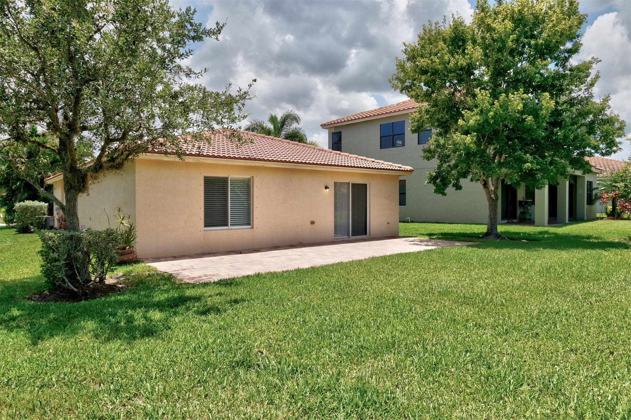 5563 55th Terrace, Vero Beach, FL 32967 — photo 8 of 43