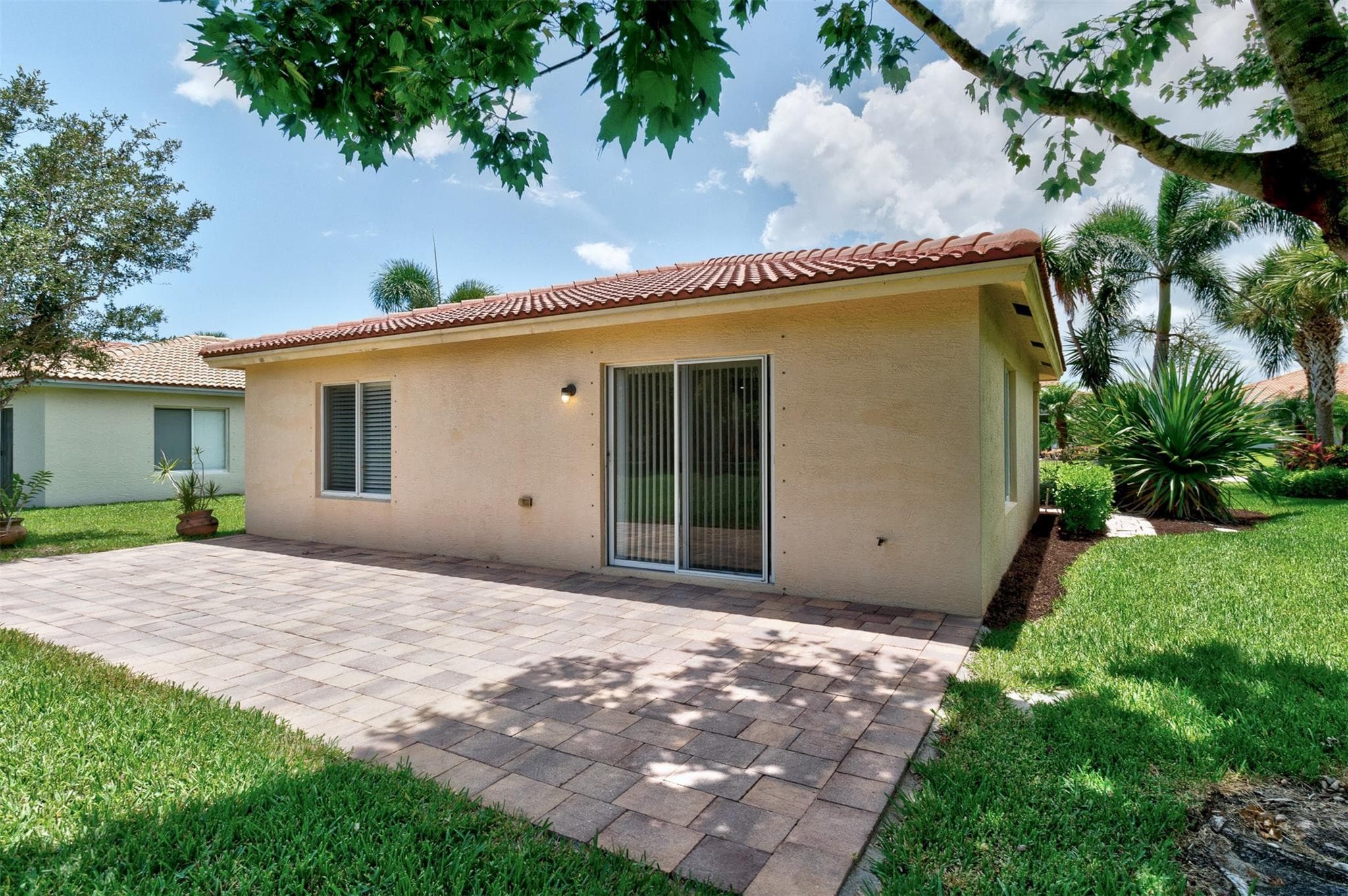 5563 55th Terrace, Vero Beach, FL 32967 — photo 9 of 43