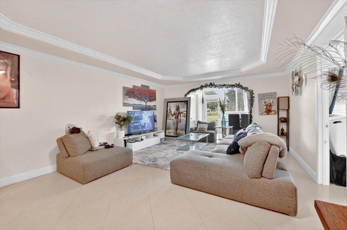 950 NW 80th Avenue 106, Margate, FL 33063 — photo 5 of 31