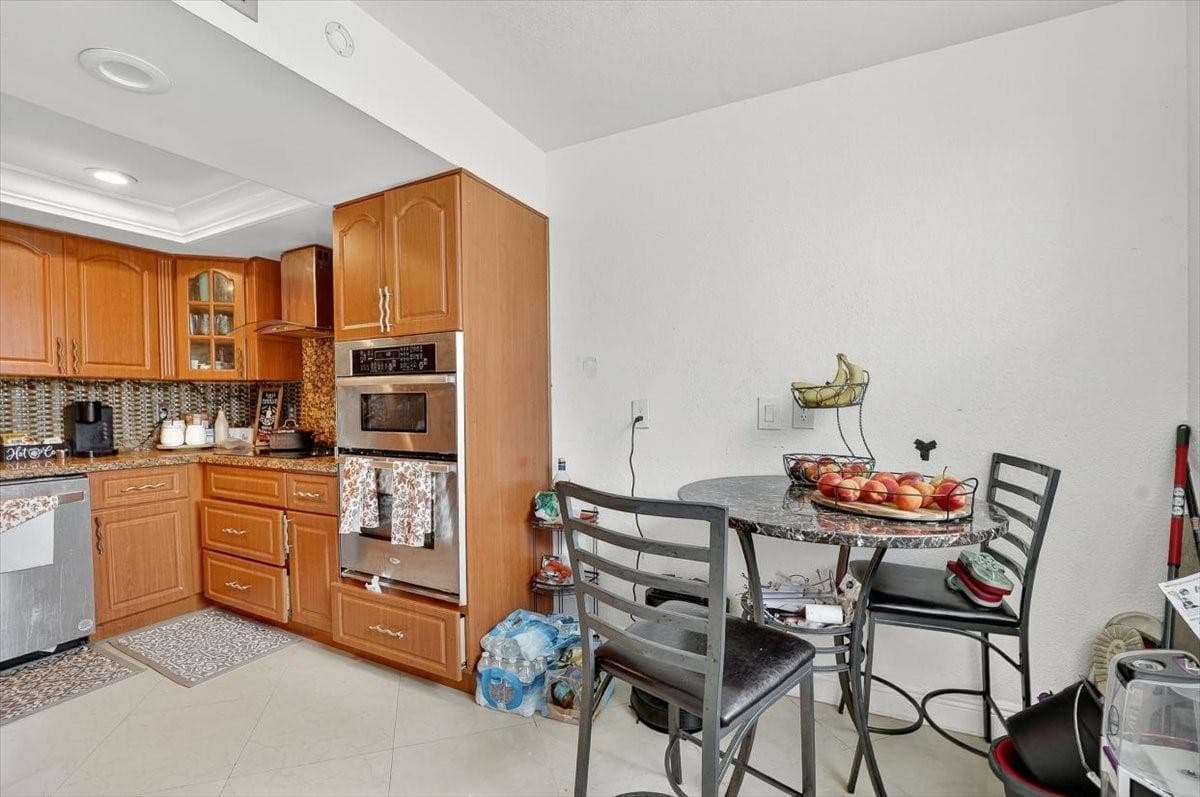 950 NW 80th Avenue 106, Margate, FL 33063 — photo 14 of 31