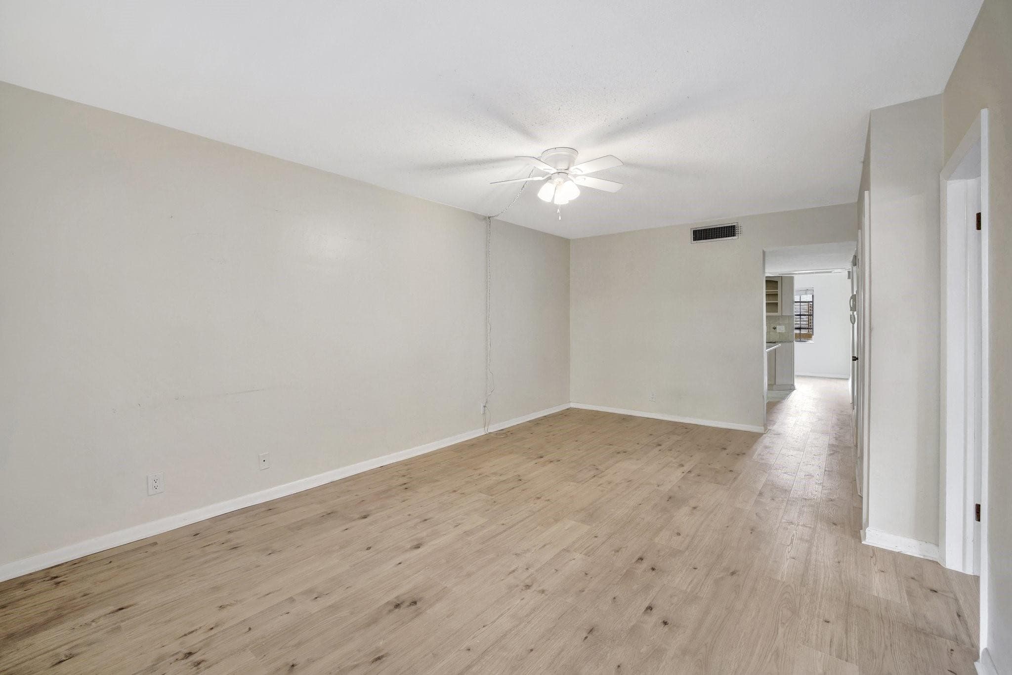 917 NE 16th Avenue 7, Fort Lauderdale, FL 33304 — photo 2 of 39