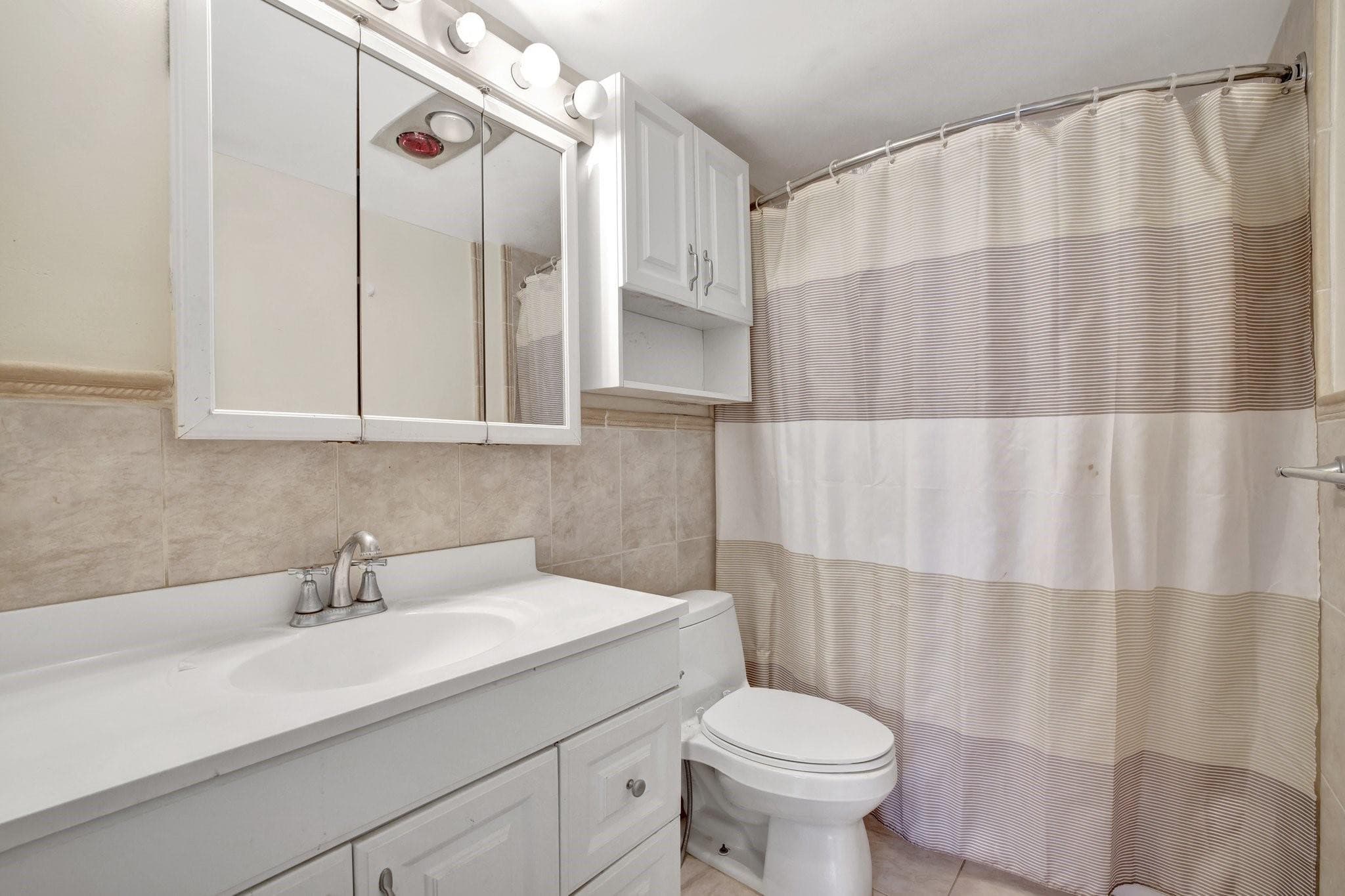 917 NE 16th Avenue 7, Fort Lauderdale, FL 33304 — photo 10 of 39
