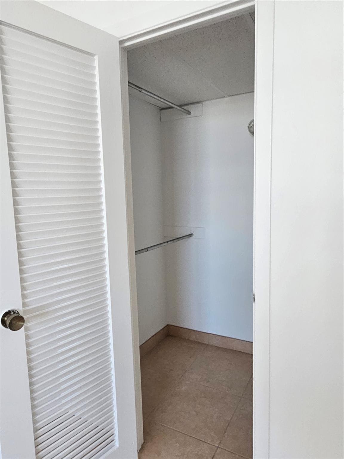 1985 S Ocean Drive 20d, Hallandale Beach, FL 33009 — photo 14 of 18