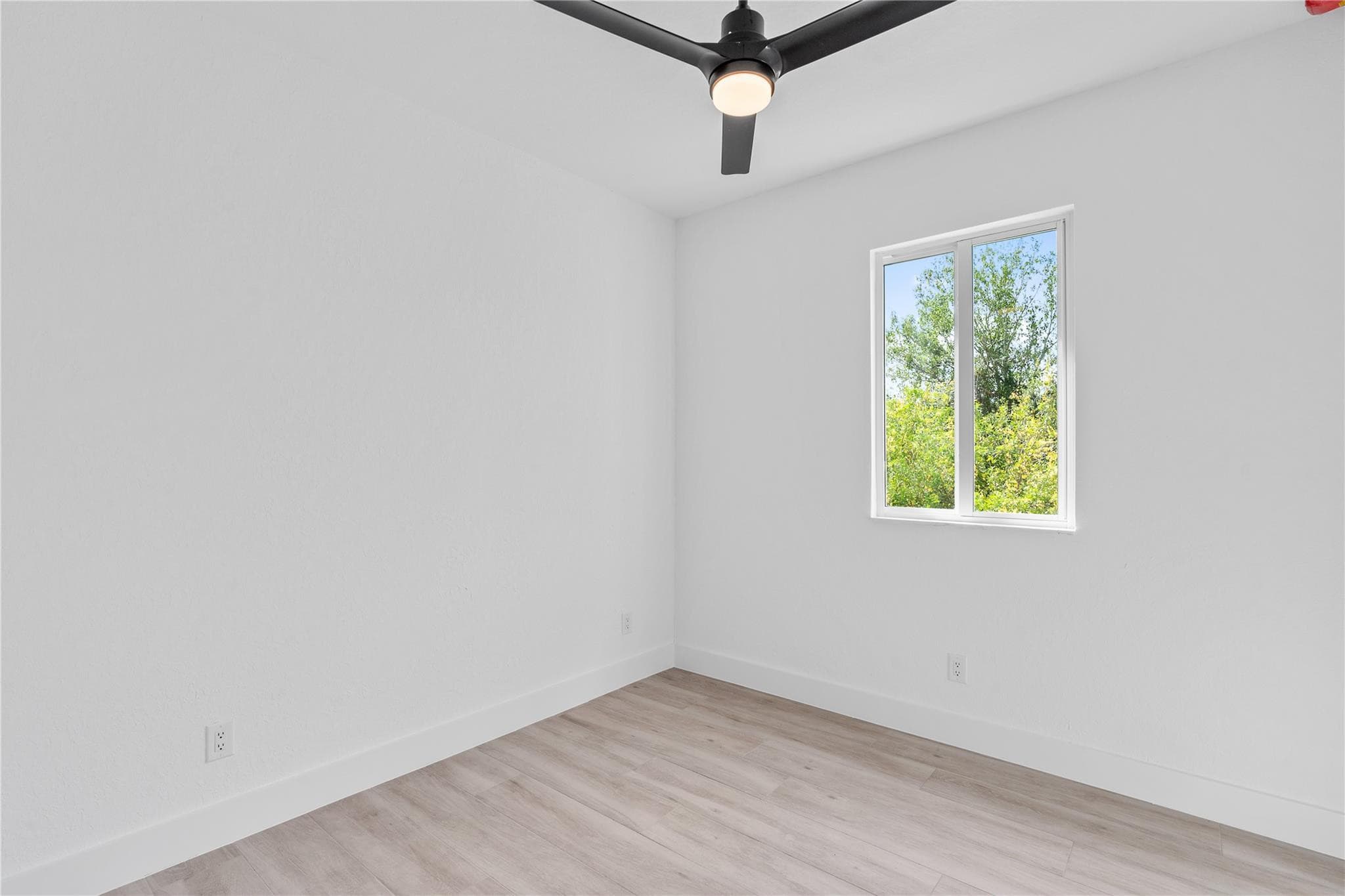 13438 Mcintosh Avenue, Port Charlotte, FL 33981 — photo 31 of 46
