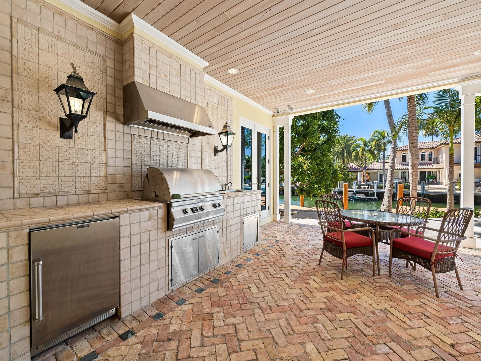 625 Isle Of Palms Drive, Fort Lauderdale, FL 33301 — photo 23 of 73