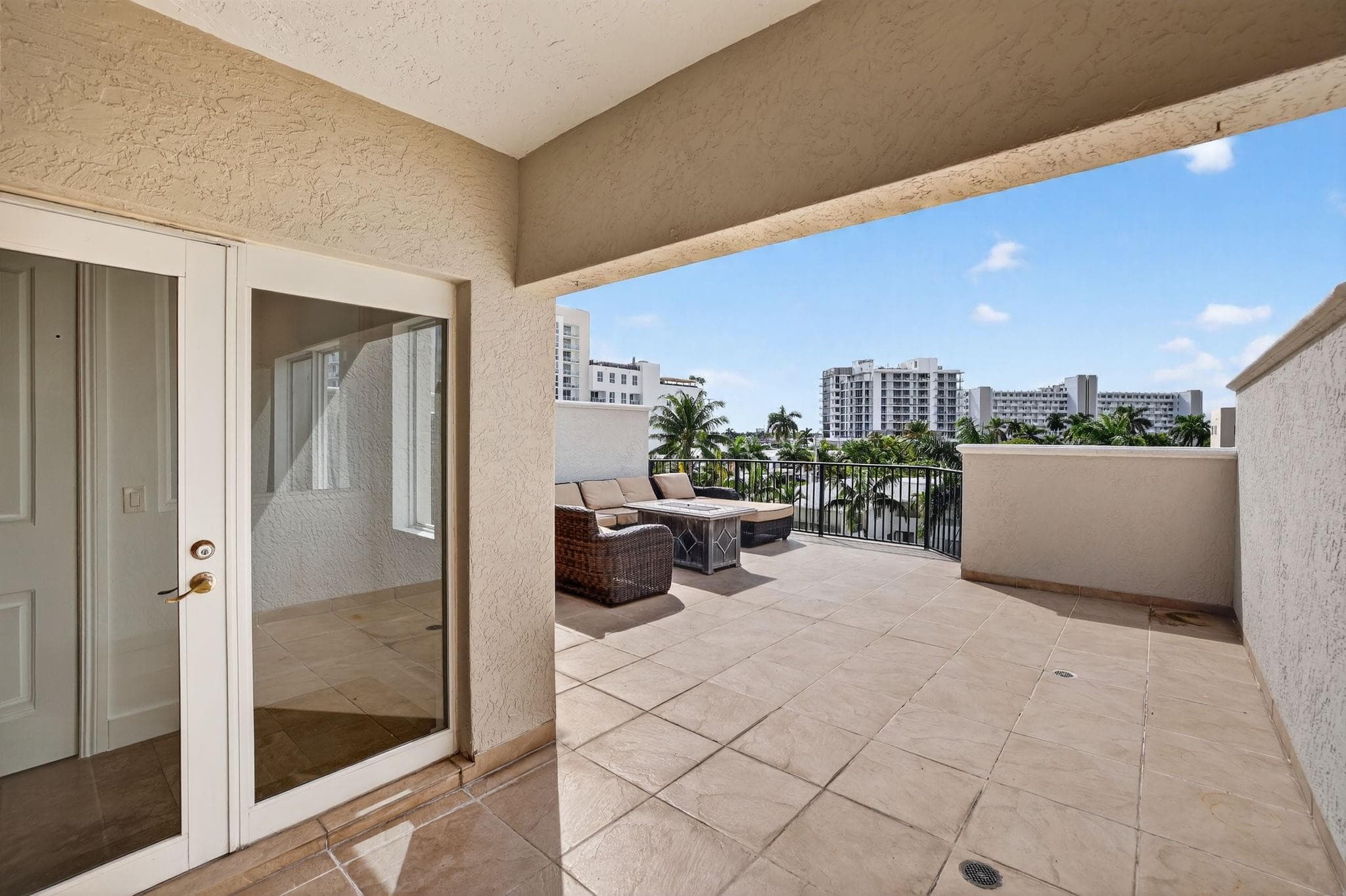 508 N Birch Road 508, Fort Lauderdale, FL 33304 — photo 49 of 88