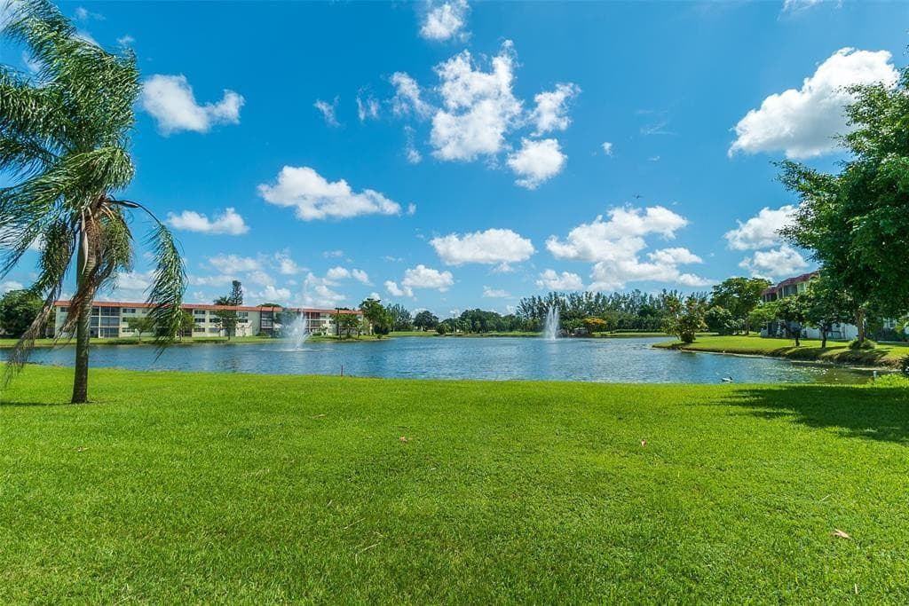 9800 N Hollybrook Lake Drive 202, Pembroke Pines, FL 33025 — photo 24 of 31