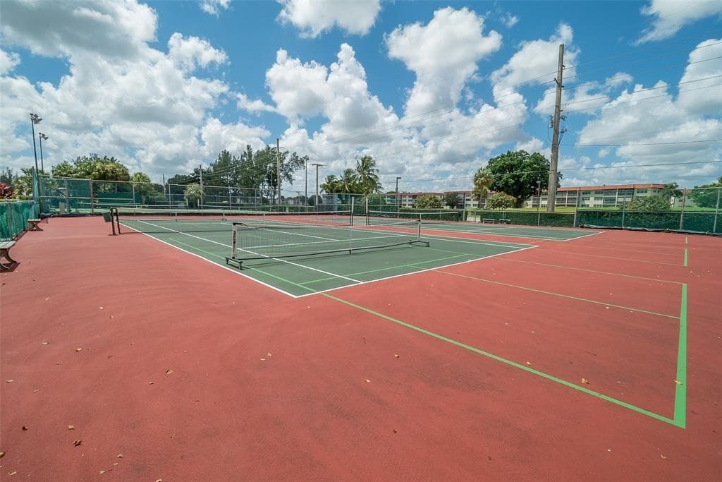 9800 N Hollybrook Lake Drive 202, Pembroke Pines, FL 33025 — photo 27 of 31