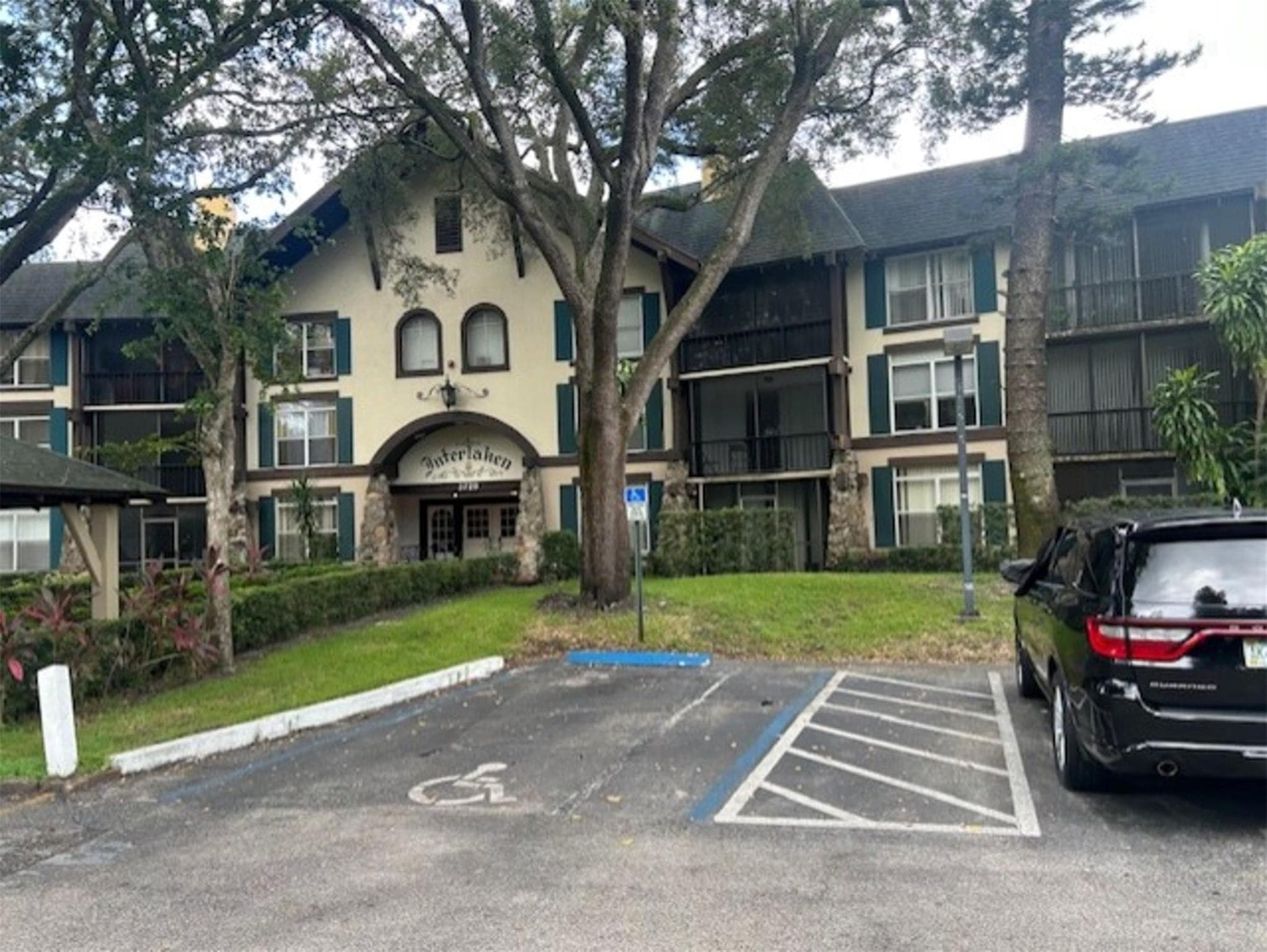 3720 Inverrary Drive 1t, Lauderhill, FL 33319 — photo 1 of 36