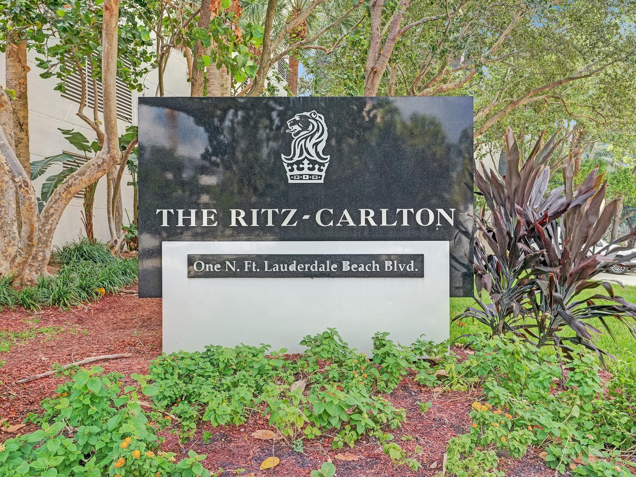 1 N Fort Lauderdale Beach Boulevard 1801 / 1808, Fort Lauderdale, FL 33304 — photo 41 of 44