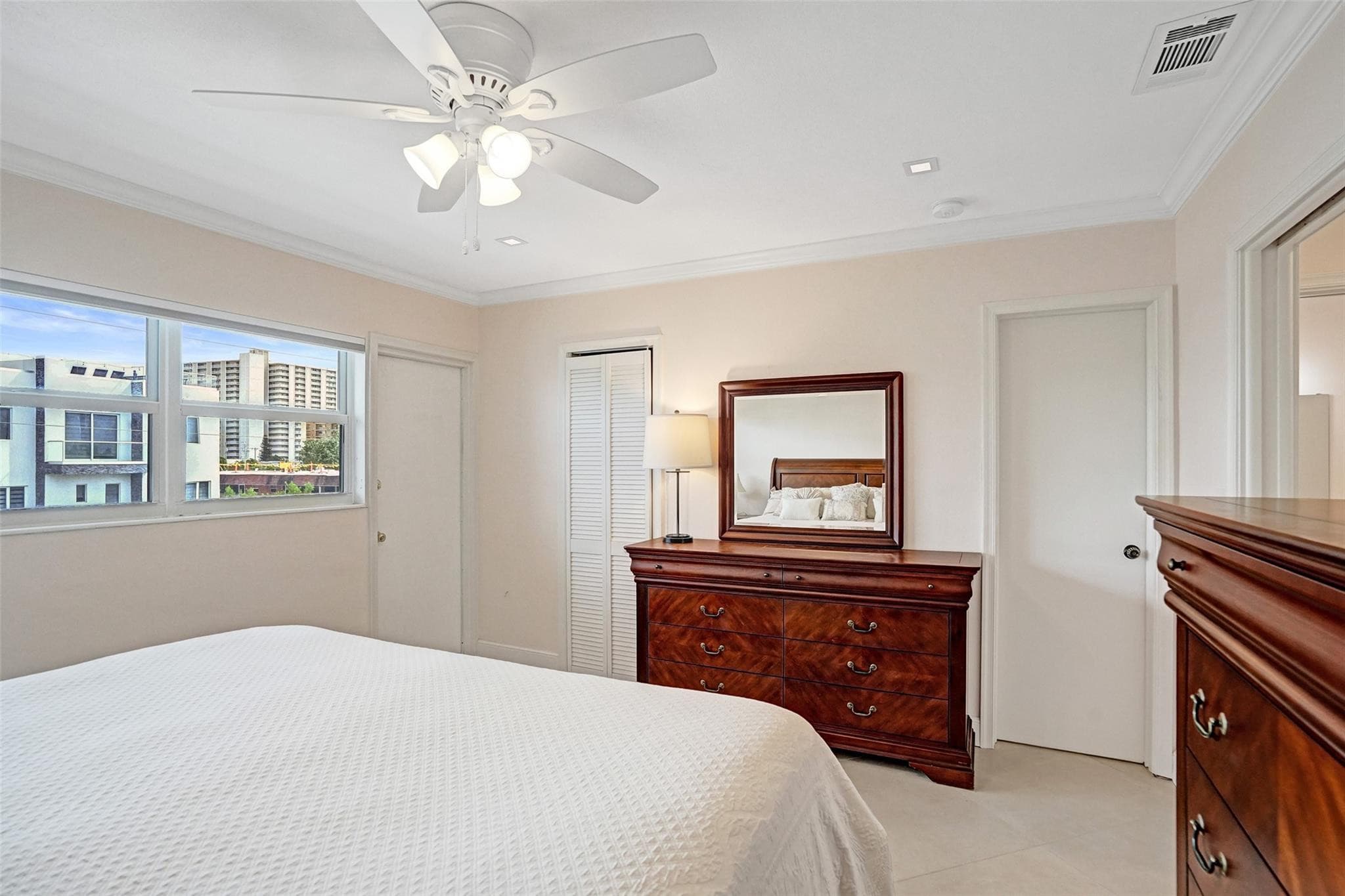1001 N Riverside Drive 304, Pompano Beach, FL 33062 — photo 6 of 49
