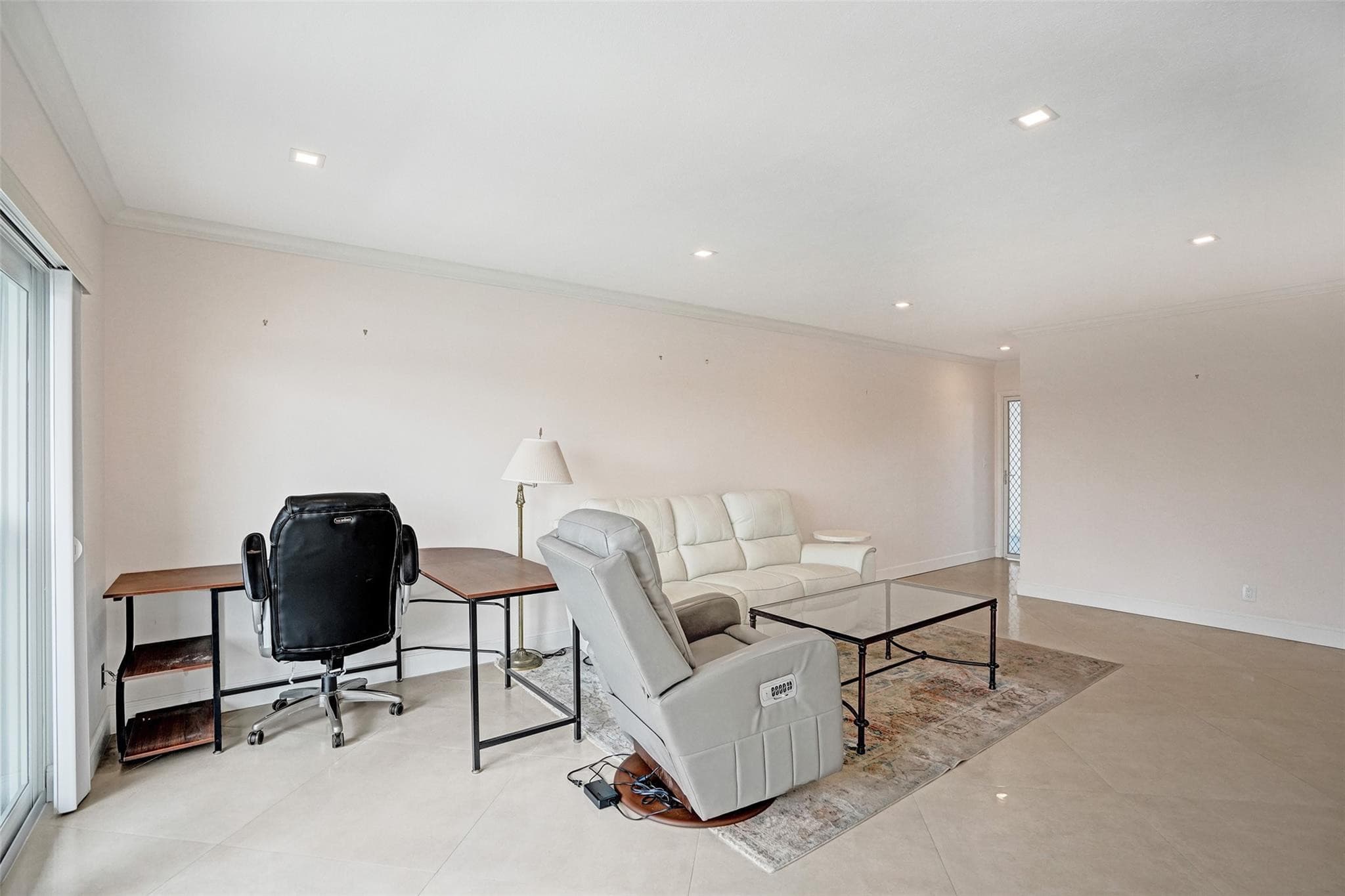1001 N Riverside Drive 304, Pompano Beach, FL 33062 — photo 17 of 49