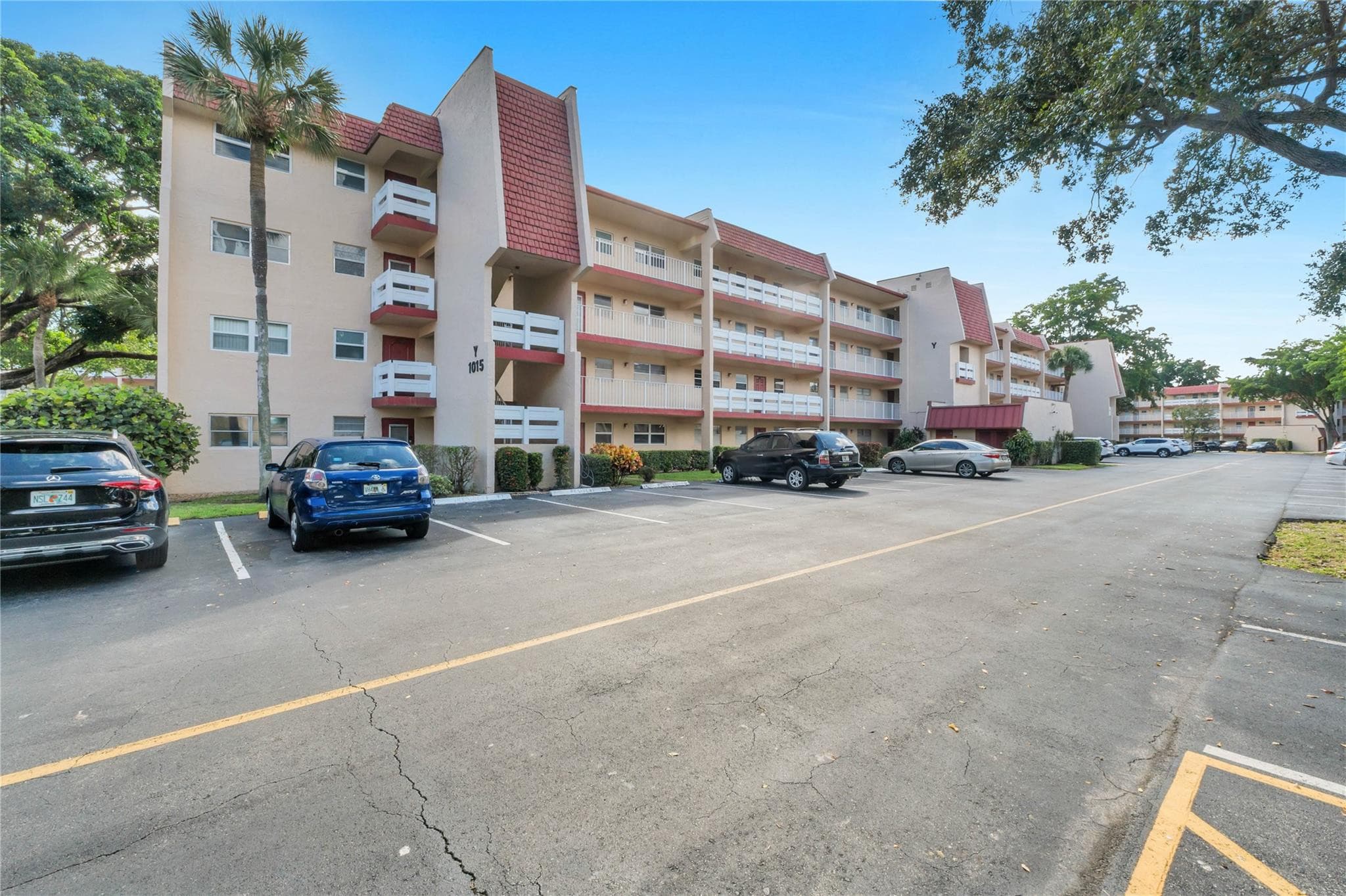 1015 Country Club Drive 203, Margate, FL 33063 — photo 4 of 14