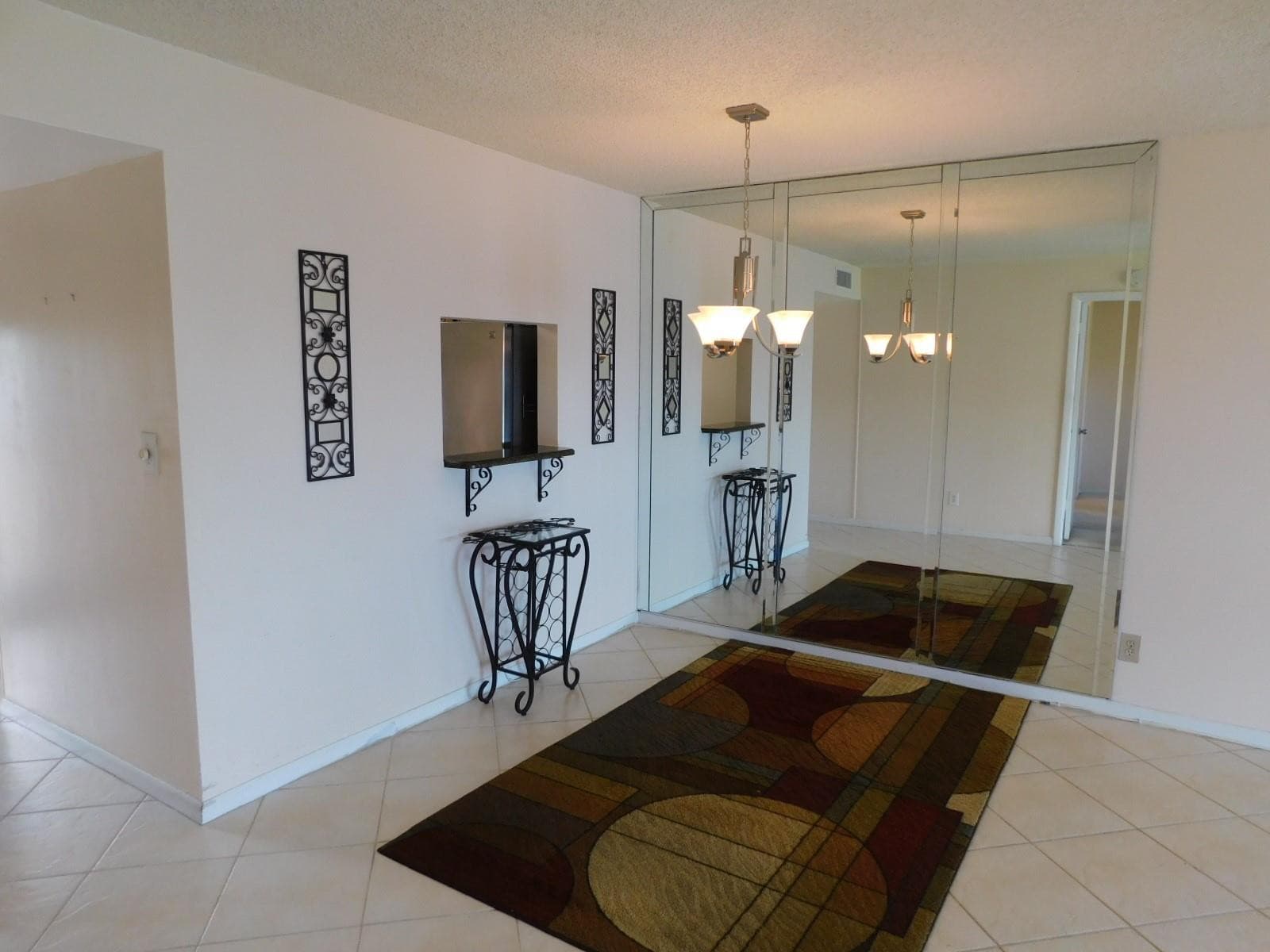 9580 Sunrise Lakes Boulevard 202, Sunrise, FL 33322 — photo 17 of 54
