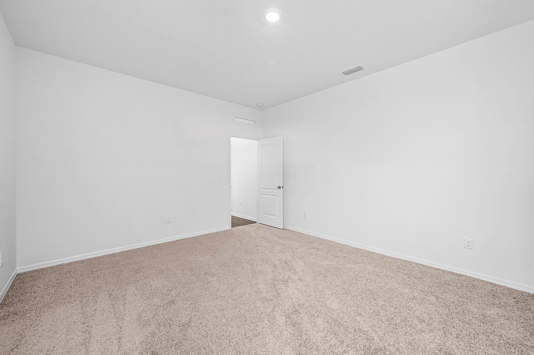 7886 99th Court, Vero Beach, FL 32967 — photo 10 of 18