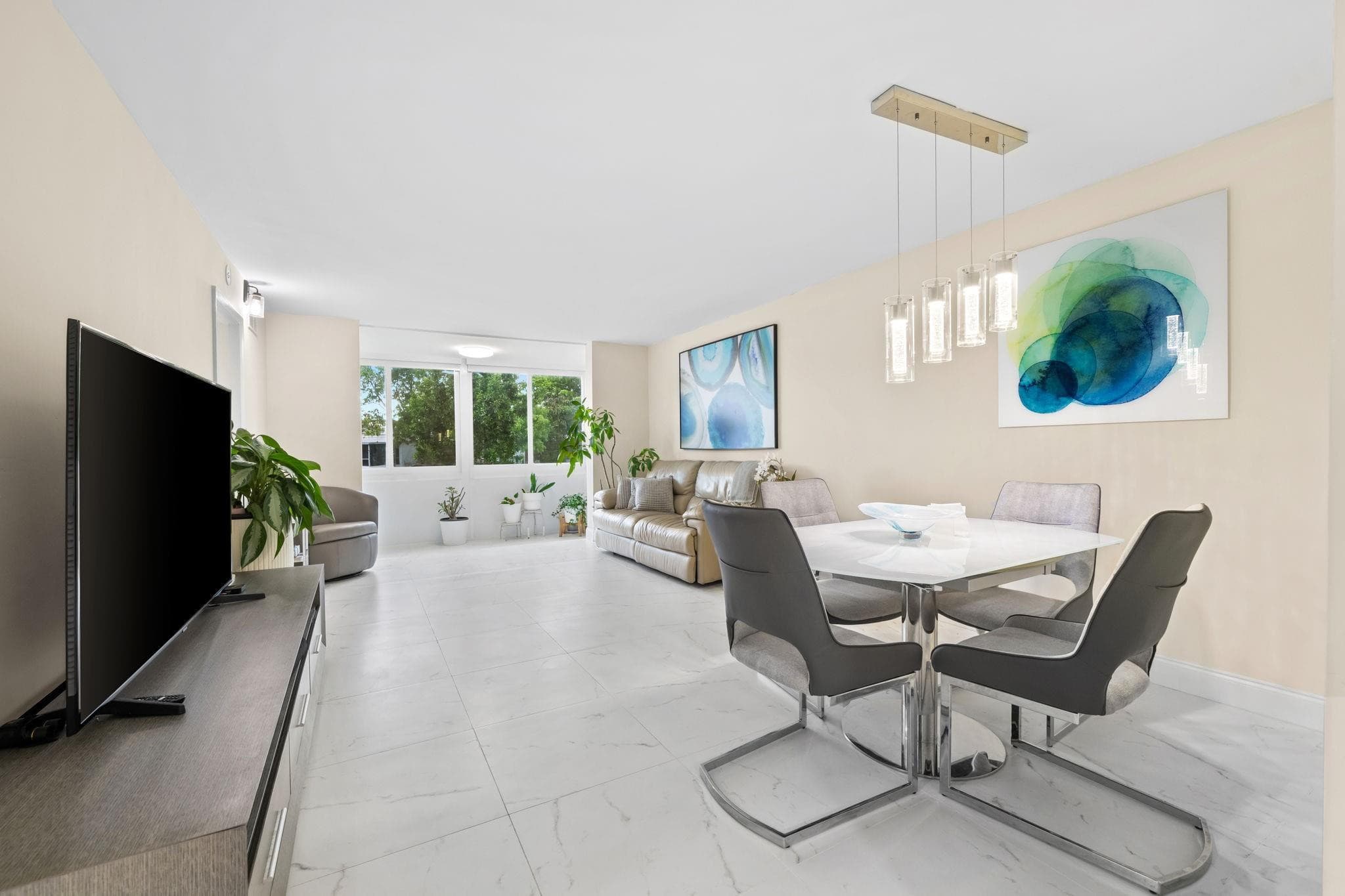 9660 Sunrise Lakes Boulevard 103, Sunrise, FL 33322 — photo 3 of 40