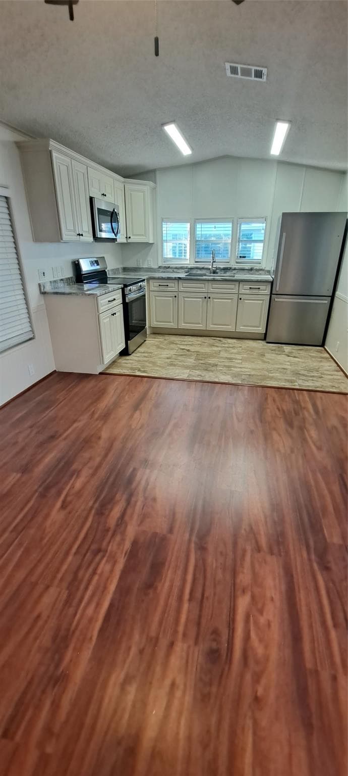 5362 SE 65th Avenue, Okeechobee, FL 34974 — photo 6 of 38