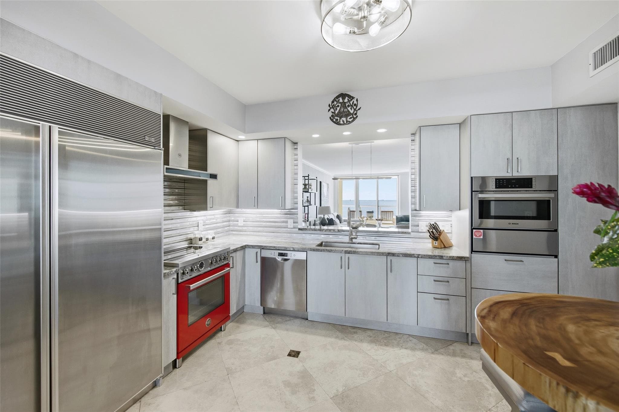 2110 N Ocean Boulevard 9D, Fort Lauderdale, FL 33305 — photo 16 of 42