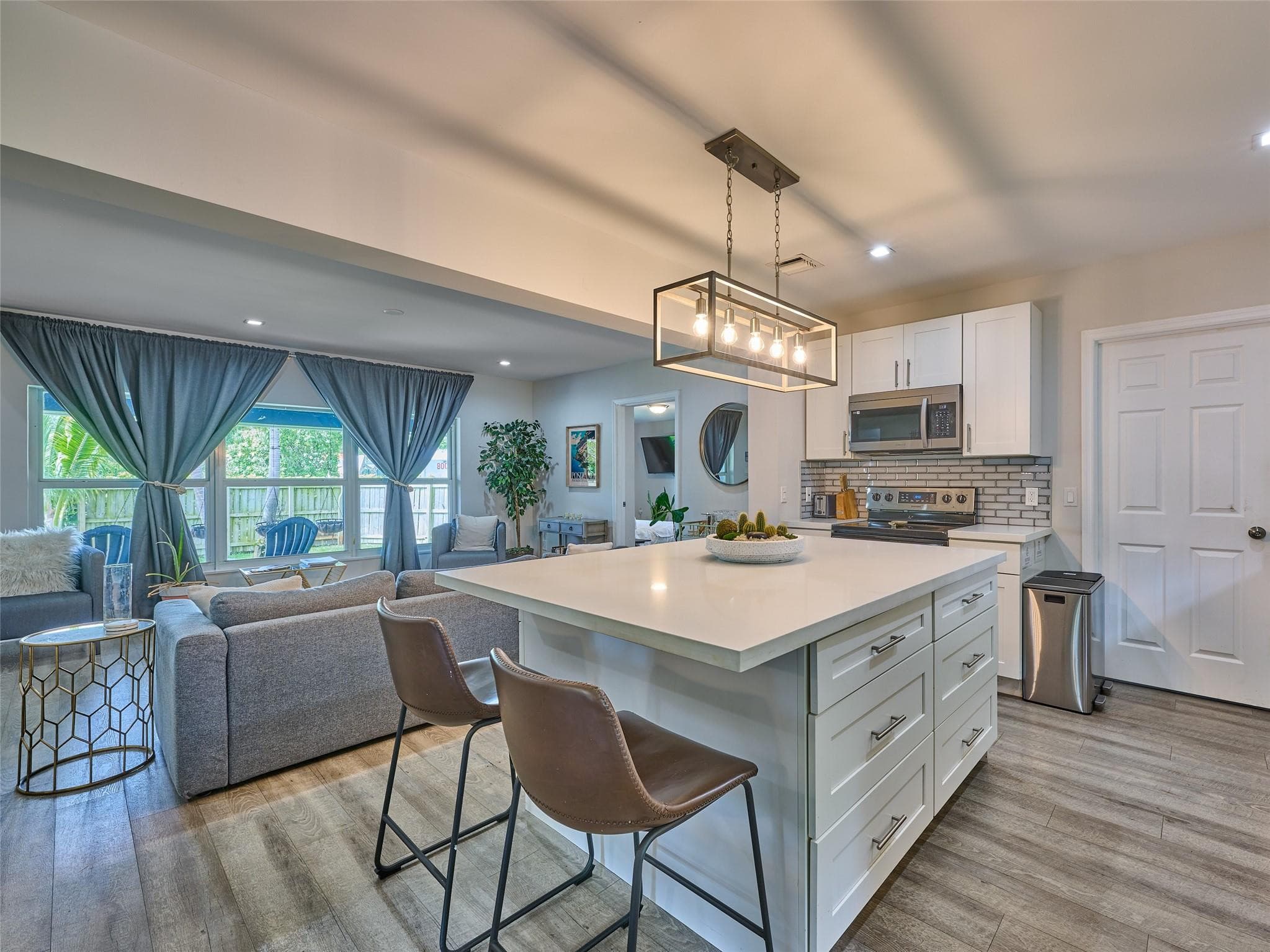 801 NE 15th Street, Fort Lauderdale, FL 33304 — photo 12 of 52