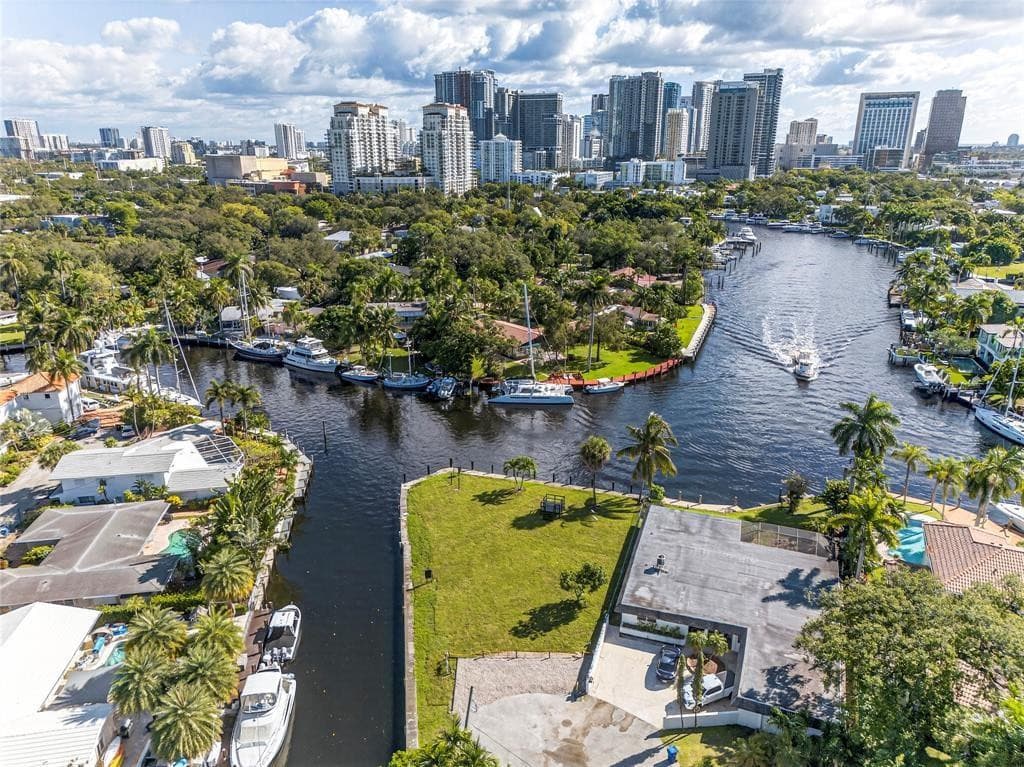 522 SW 9th Terrace, Fort Lauderdale, FL 33312 — photo 13 of 33