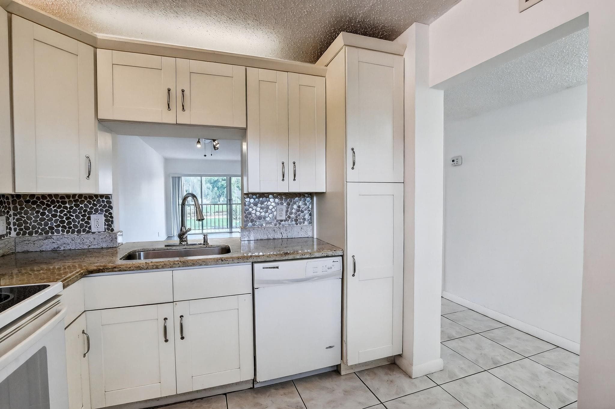 3905 N Nob Hill Road 201, Sunrise, FL 33351 — photo 7 of 32