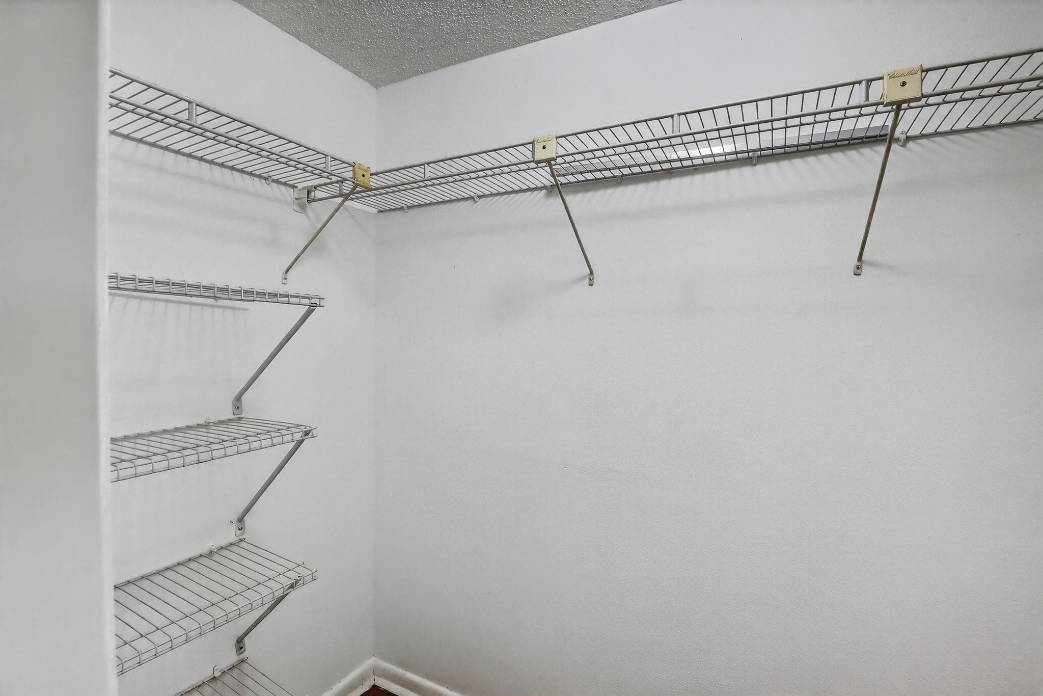 3905 N Nob Hill Road 201, Sunrise, FL 33351 — photo 17 of 32