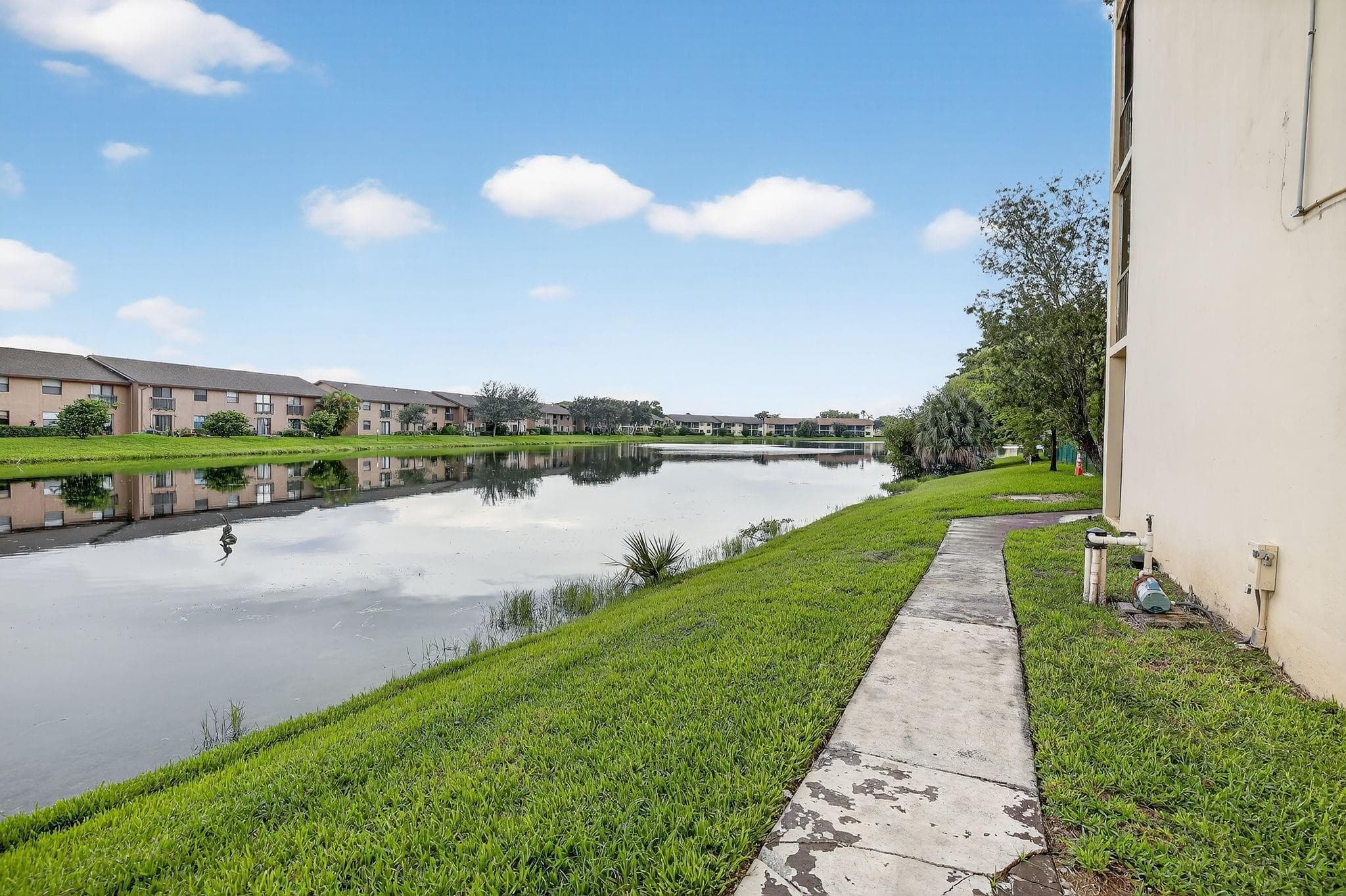 3905 N Nob Hill Road 201, Sunrise, FL 33351 — photo 27 of 32