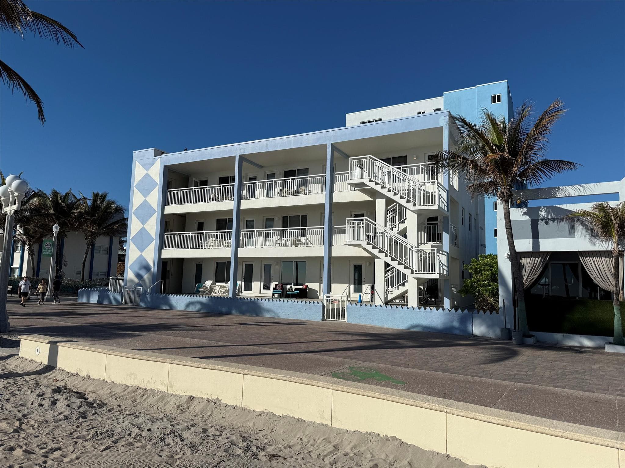 310 S Broadwalk 3b, Hollywood, FL 33019 — photo 2 of 38