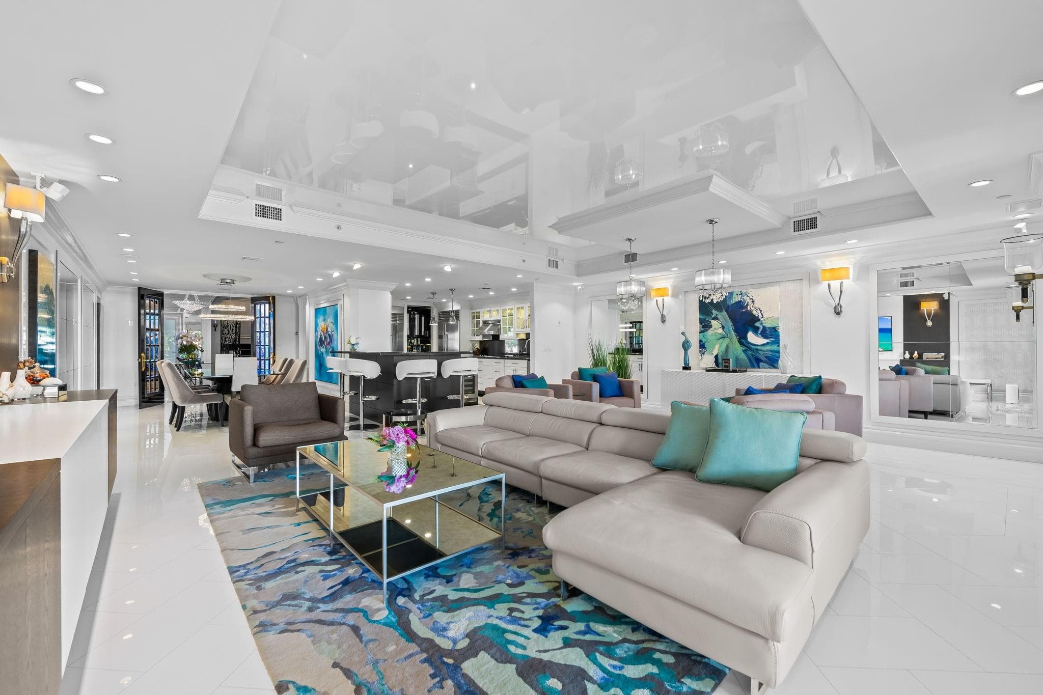 615 Bayshore Drive 103, Fort Lauderdale, FL 33304 — photo 9 of 30